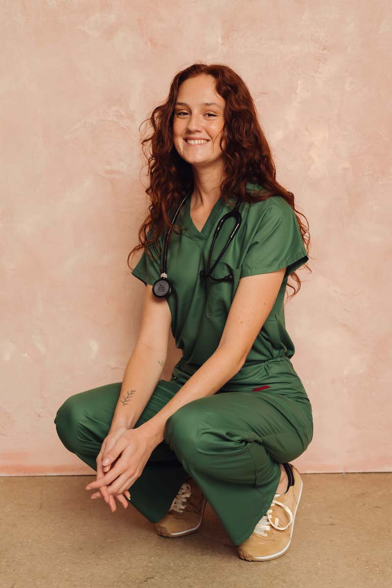 Blackwell Scrub Top Hunter Green